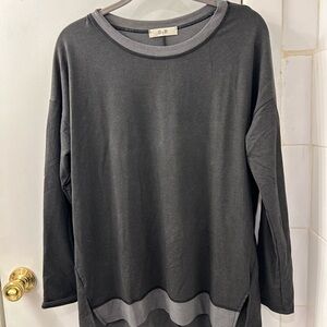 Jade by Jane Gray Knit Top Size Medium